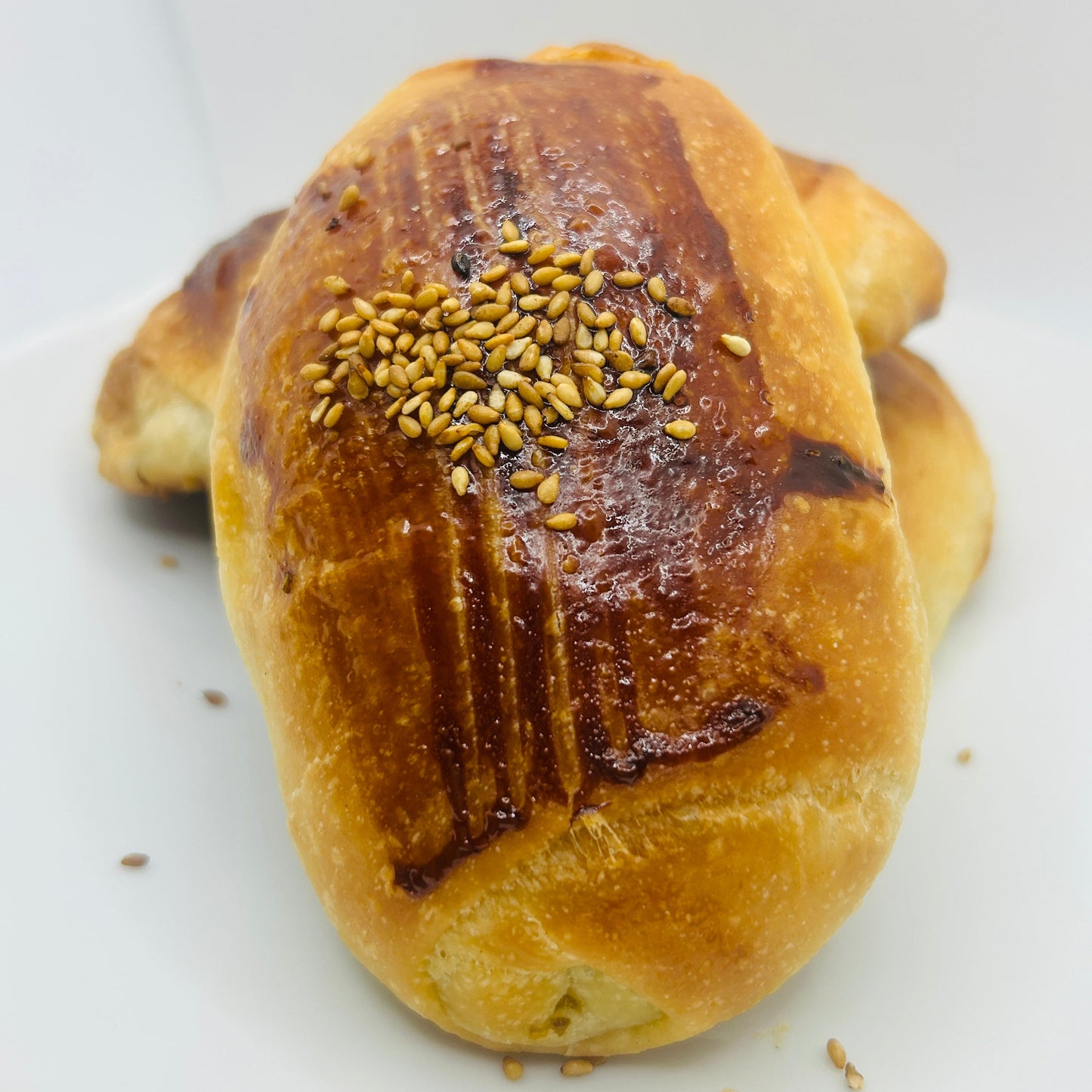 YEŞİL ZEYTİNLİ AÇMA グリーンオリーブ入り BREAD WITH GREEN OLIVE